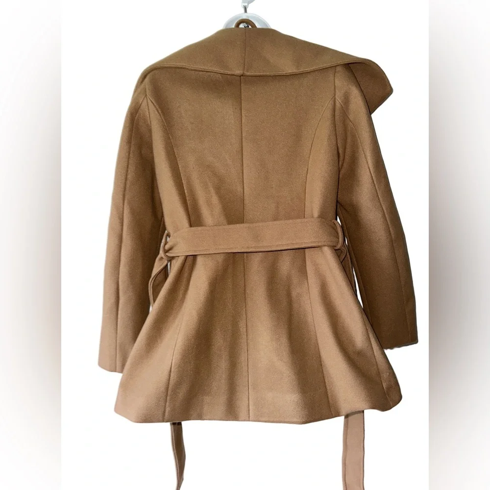 Tahari Camel Wrap Coat Jacket XS Belted Wide Collar - Picture 2 of 8